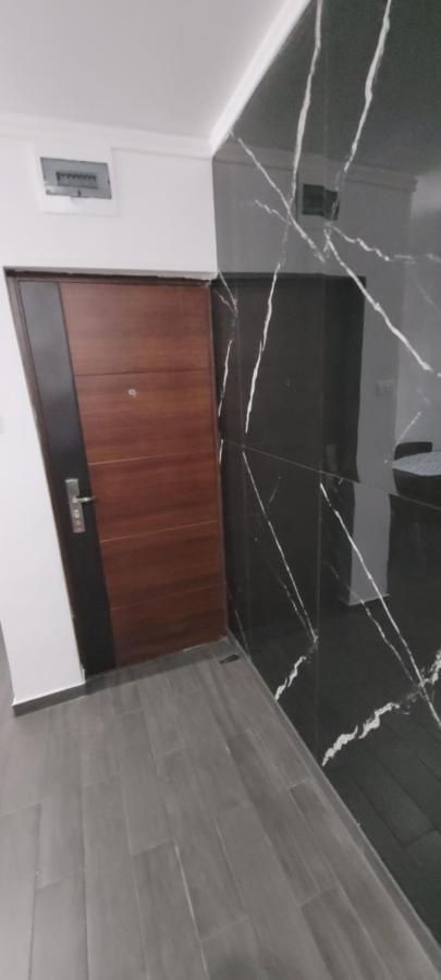 Andi 2-Apartament Băile Herculane Zewnętrze zdjęcie