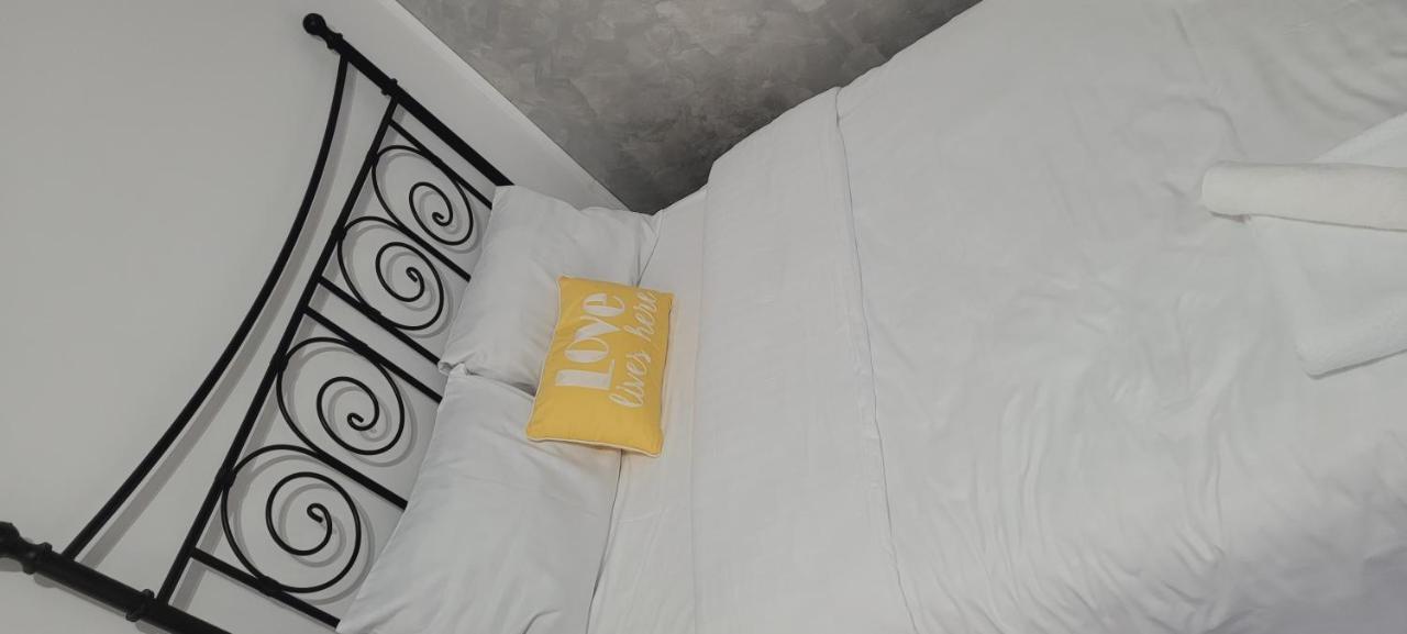 Andi 2-Apartament Băile Herculane Zewnętrze zdjęcie